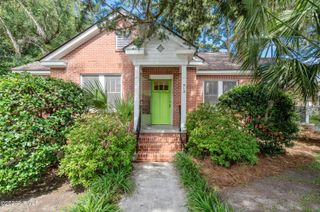 513 Ribaut Road, Beaufort, SC 29902