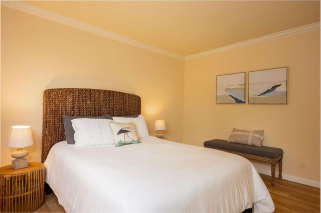 551 4th Street, Montara, CA 94037