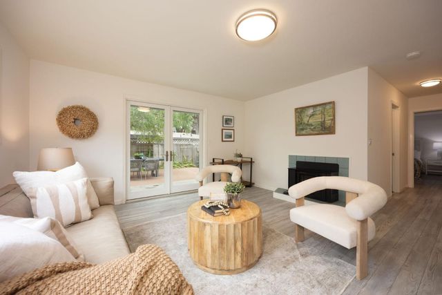 551 4th Street, Montara, CA 94037