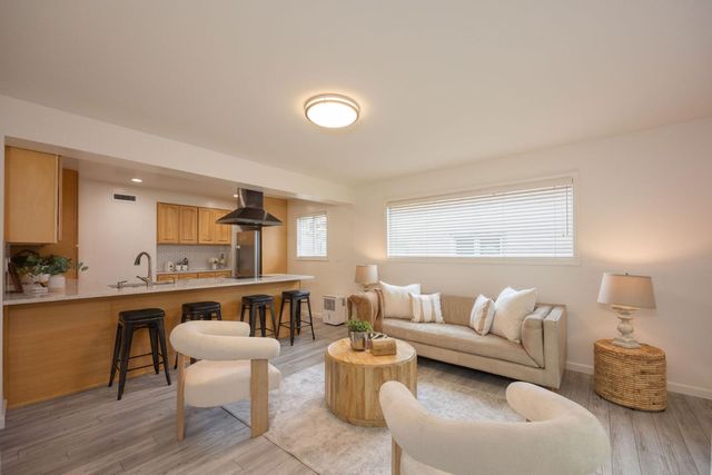 551 4th Street, Montara, CA 94037