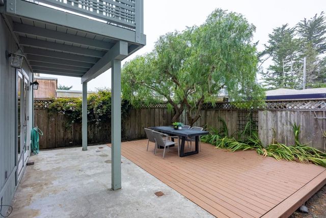 551 4th Street, Montara, CA 94037