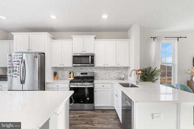 459 MONTE FARM RD, Mount Laurel, NJ 08054