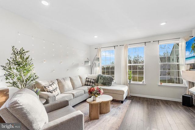 459 MONTE FARM RD, Mount Laurel, NJ 08054