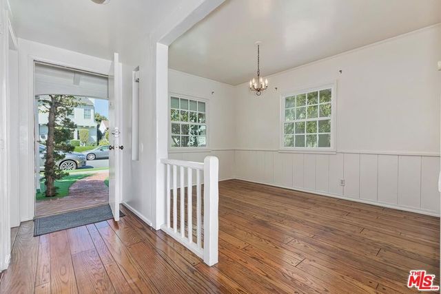 11438 Berwick Street, Los Angeles, CA 90049