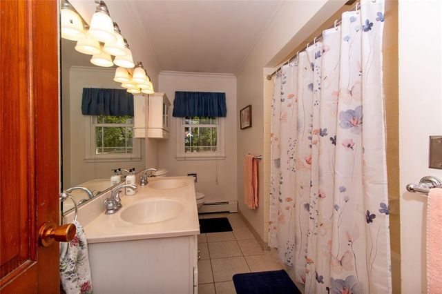3112 Drier Rd, Eau Claire, WI 54701