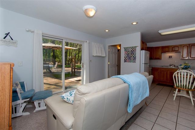 3112 Drier Rd, Eau Claire, WI 54701