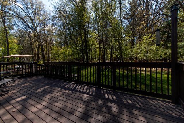3112 Drier Rd, Eau Claire, WI 54701