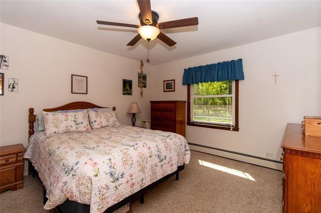 3112 Drier Rd, Eau Claire, WI 54701