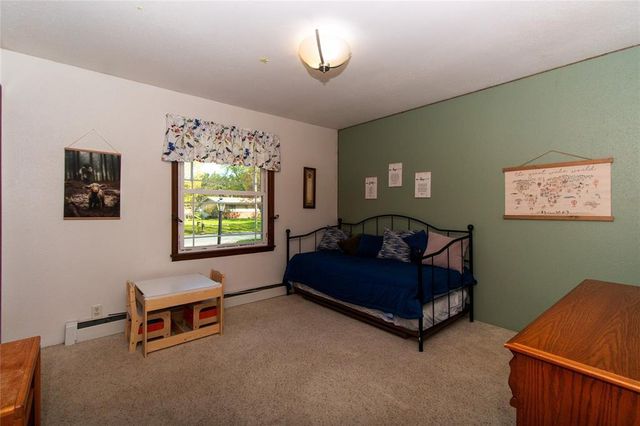 3112 Drier Rd, Eau Claire, WI 54701