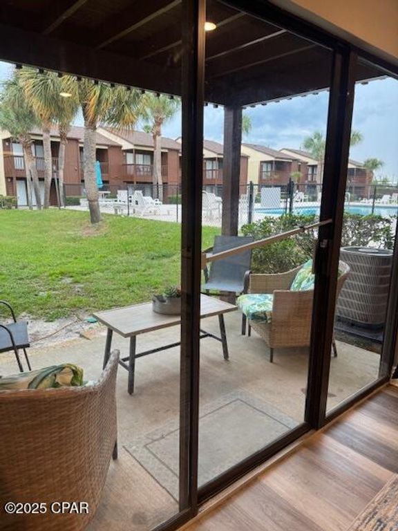 Image 12 of property listing at 17751 Panama City Beach Parkway 19B, Panama City Beach, FL 32413