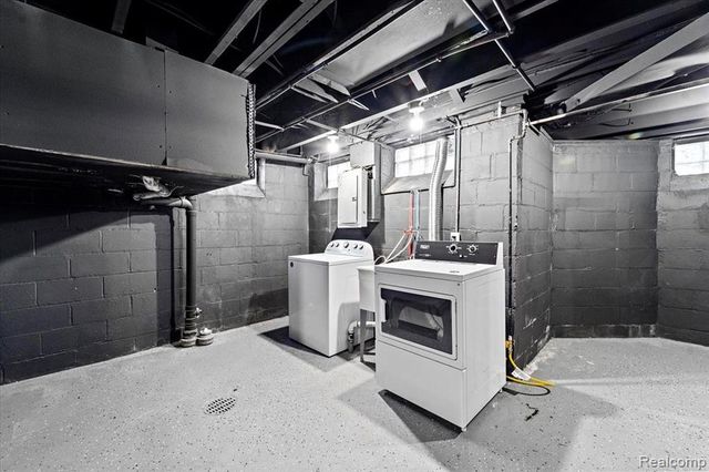 11943 E Outer Drive, Detroit, MI 48224