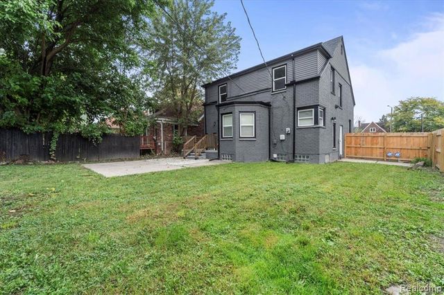 11943 E Outer Drive, Detroit, MI 48224