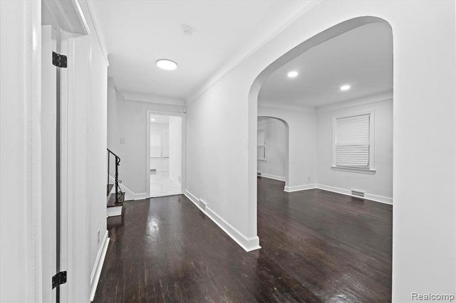 11943 E Outer Drive, Detroit, MI 48224