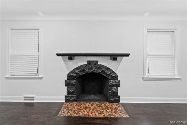 11943 E Outer Drive, Detroit, MI 48224