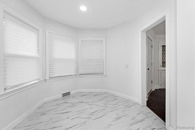 11943 E Outer Drive, Detroit, MI 48224