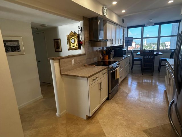 1390 S OCEAN Boulevard 12F, Pompano Beach, FL 33062