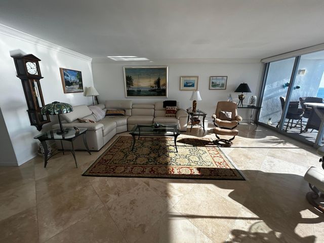 1390 S OCEAN Boulevard 12F, Pompano Beach, FL 33062