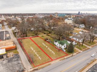 1636 North Grant Avenue, Springfield, MO 65803