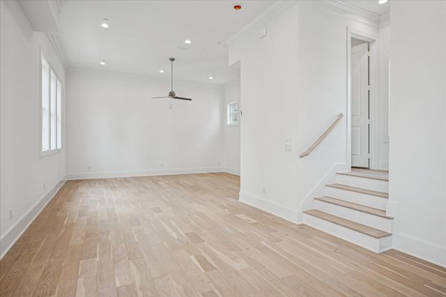 4070 Oak Circle, Addison, TX 75001