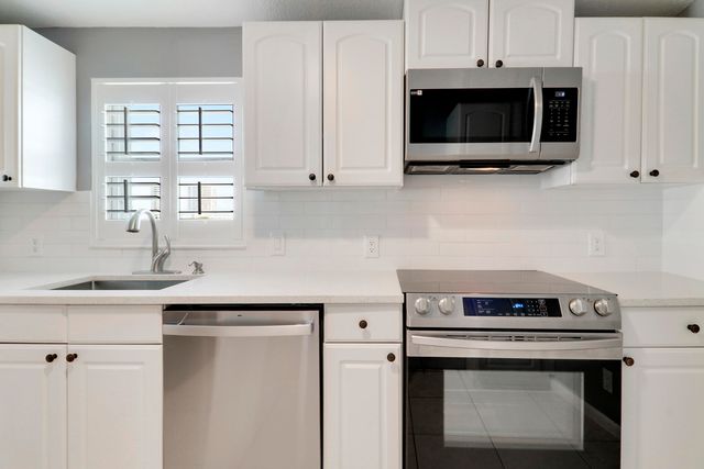 155 Yacht Club Drive 308, North Palm Beach, FL 33408