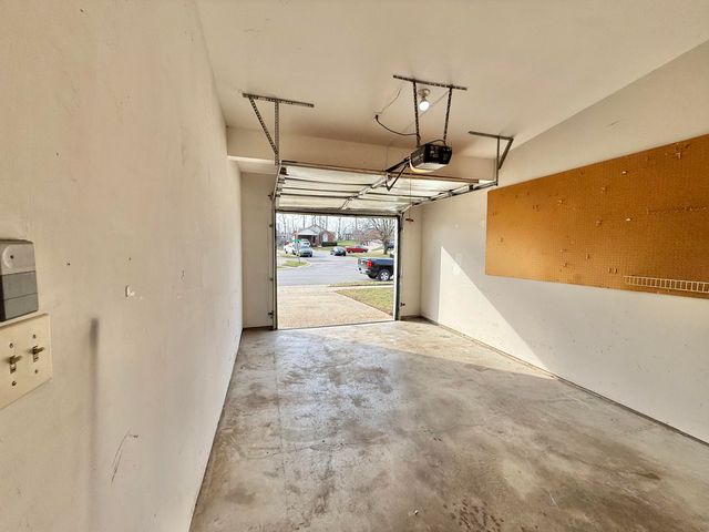 4352 Cobblestone Knoll Drive, Lexington, KY 40515