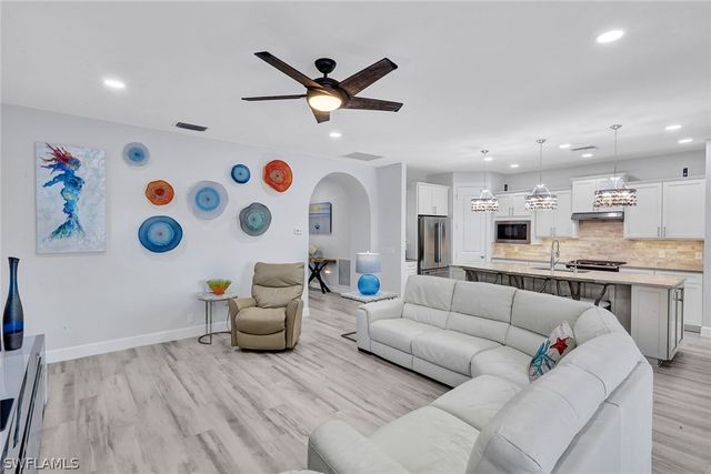 7460 Blackberry DR, Naples, FL 34114