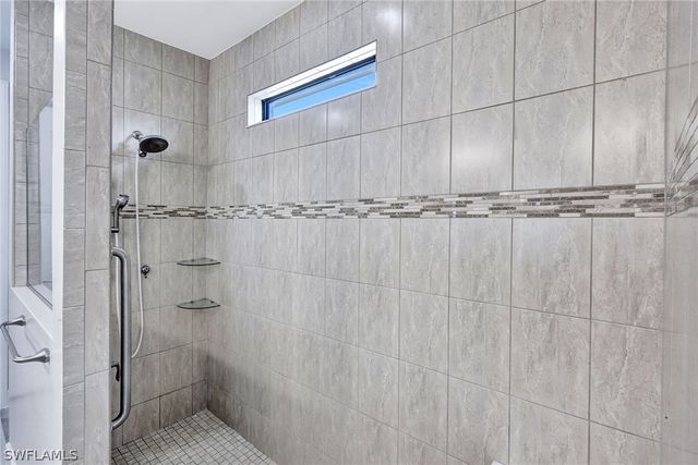 7460 Blackberry DR, Naples, FL 34114