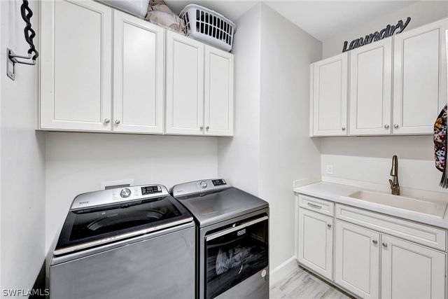 7460 Blackberry DR, Naples, FL 34114