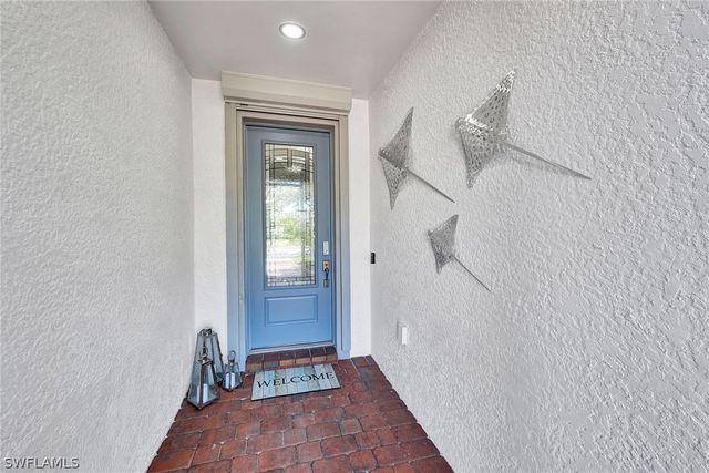 7460 Blackberry DR, Naples, FL 34114