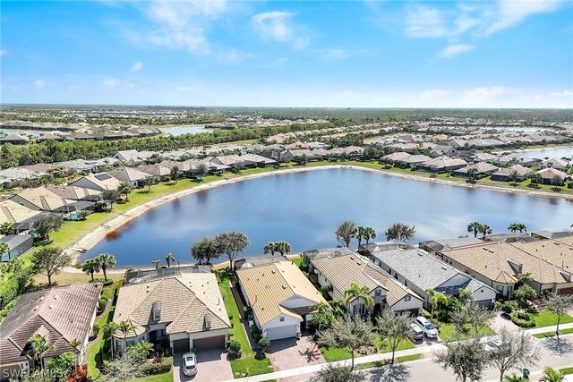 7460 Blackberry DR, Naples, FL 34114