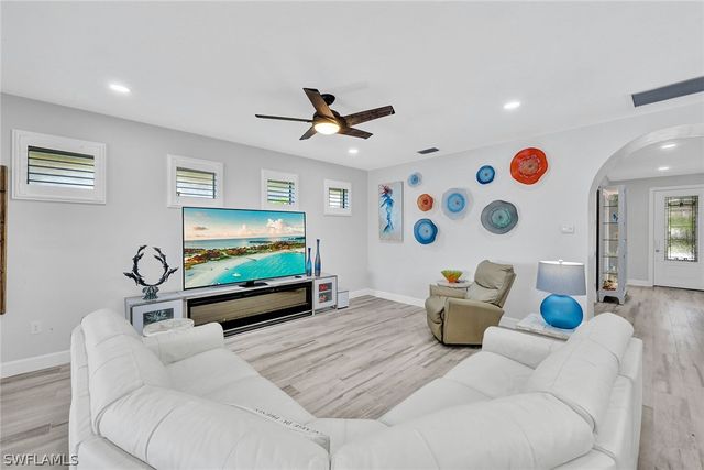 7460 Blackberry DR, Naples, FL 34114