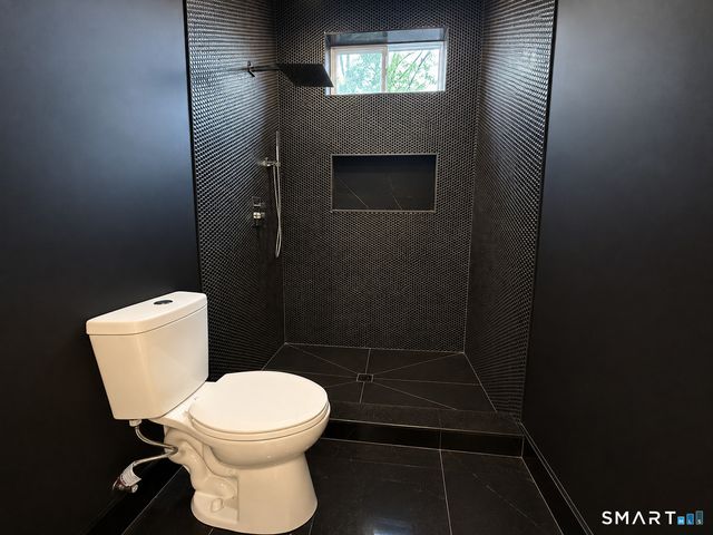 492 Lombard Street 1st floor, New Haven, CT 06513
