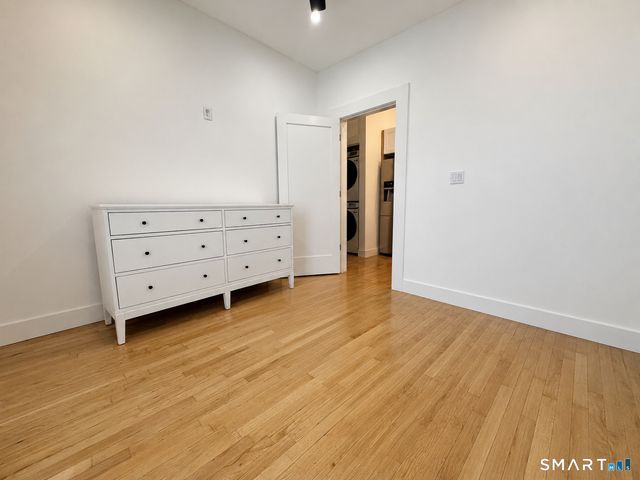 492 Lombard Street 1st floor, New Haven, CT 06513