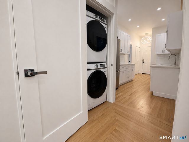492 Lombard Street 1st floor, New Haven, CT 06513