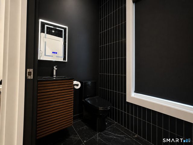 492 Lombard Street 1st floor, New Haven, CT 06513