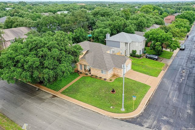 6906 Ridge Place Street, San Antonio, TX 78250