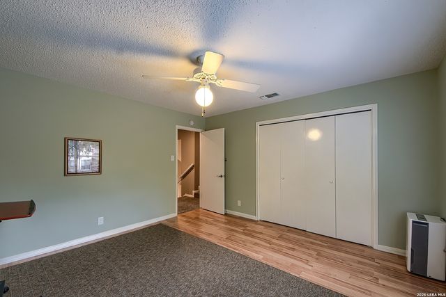 6906 Ridge Place Street, San Antonio, TX 78250