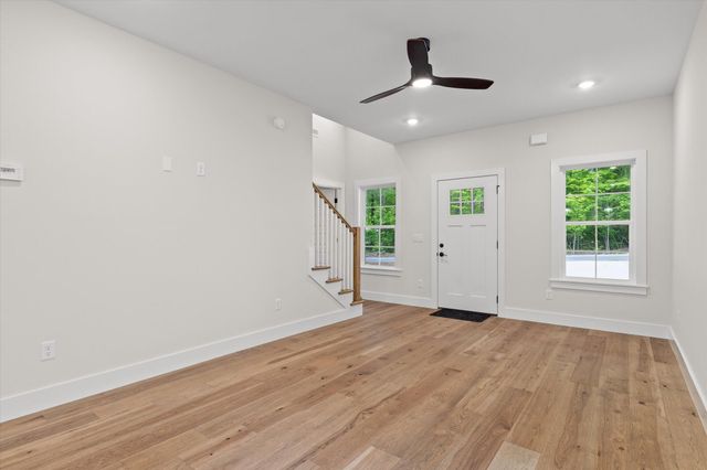 2127 Oak Street, Signal Mountain, TN 37377