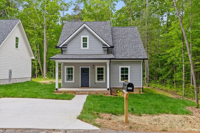 2127 Oak Street, Signal Mountain, TN 37377
