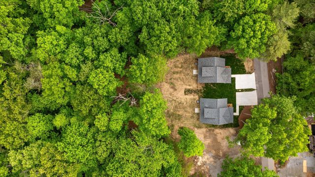2127 Oak Street, Signal Mountain, TN 37377