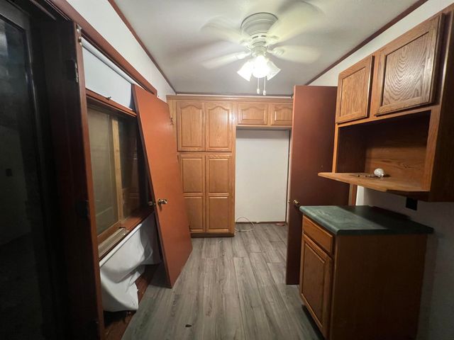 980 N Brownthrush Ln, Wichita, KS 67212