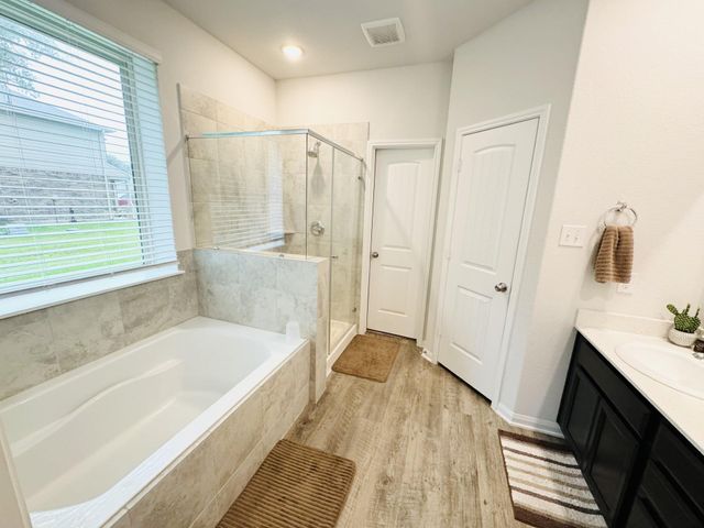 355 County Road 6609, Dayton, TX 77535