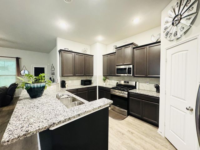 355 County Road 6609, Dayton, TX 77535