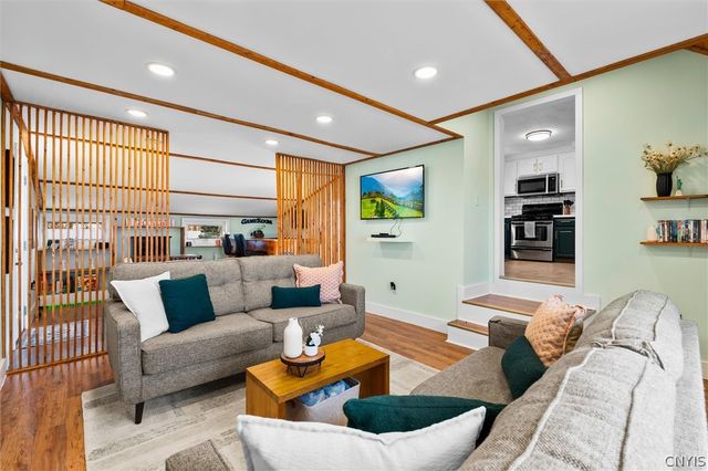 5746 South Bay Road, Cicero, NY 13039