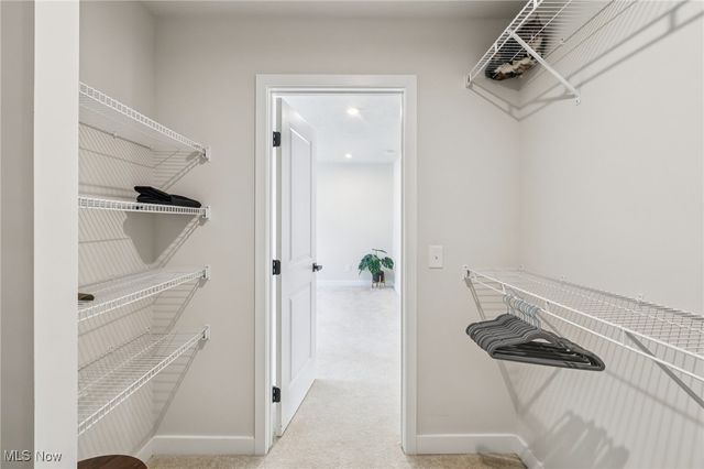 1138 Bean Lane, Akron, OH 44313