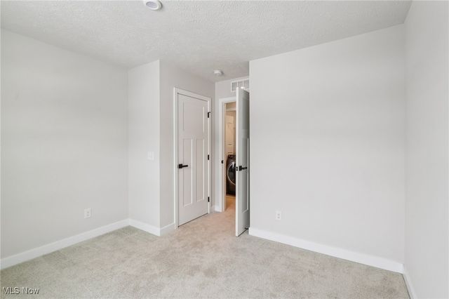 1138 Bean Lane, Akron, OH 44313