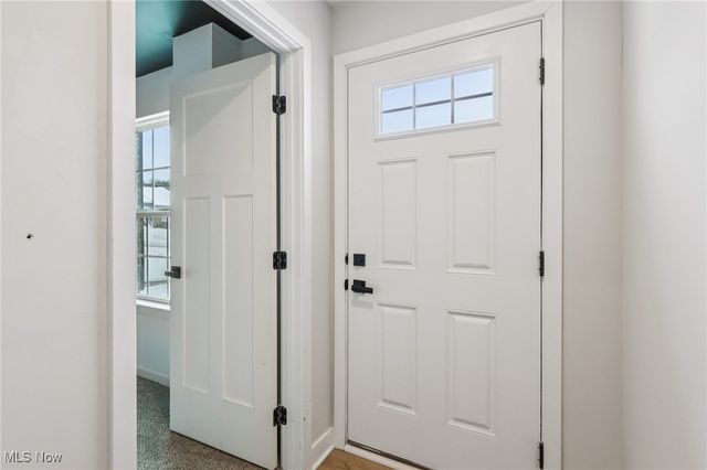 1138 Bean Lane, Akron, OH 44313