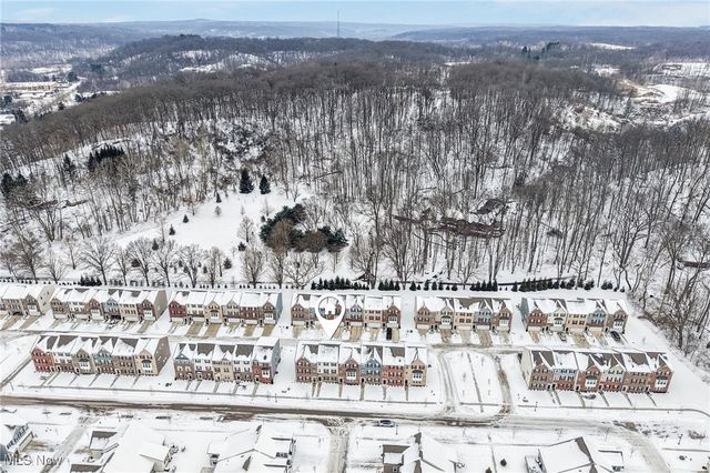 1138 Bean Lane, Akron, OH 44313