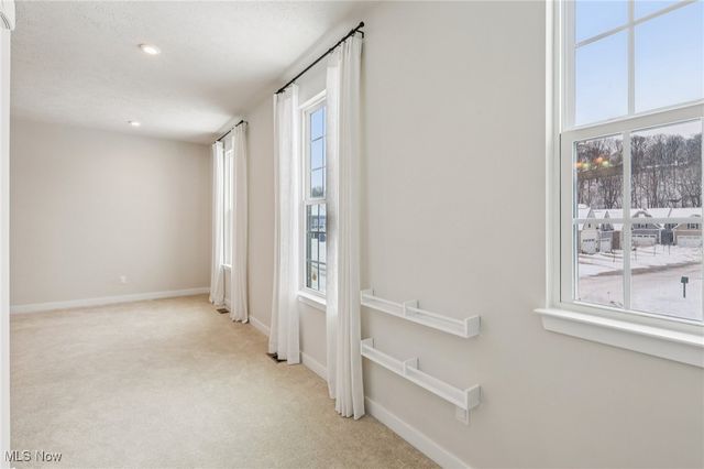 1138 Bean Lane, Akron, OH 44313