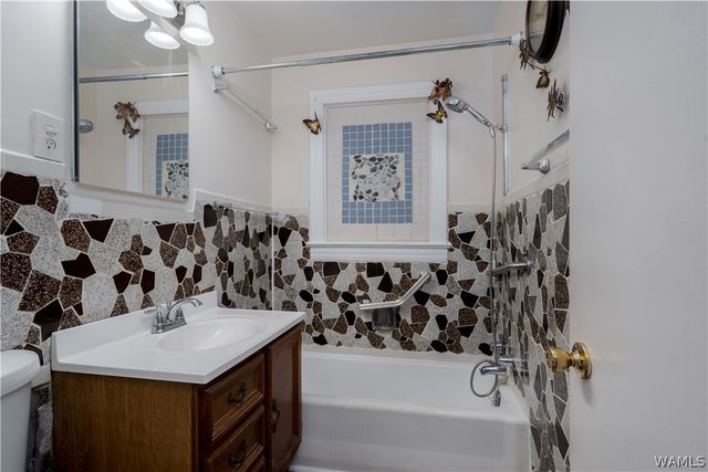 1514 17TH, Northport, AL 35476